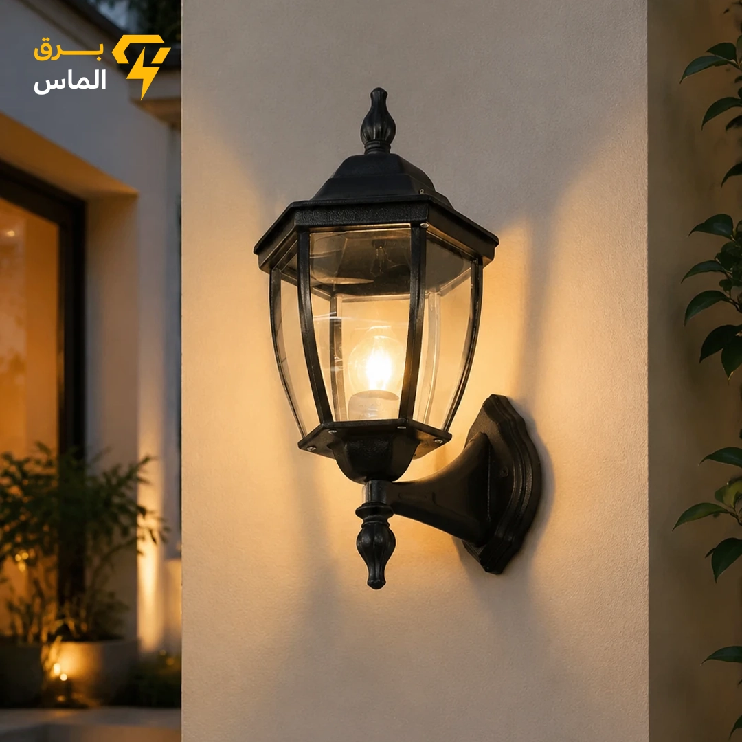 چراغ دیواری خمره ای کلاسیک بدنه فلزی رو به بالا چراغ دیواری خمره ای کلاسیک بدنه فلزی رو به بالا
